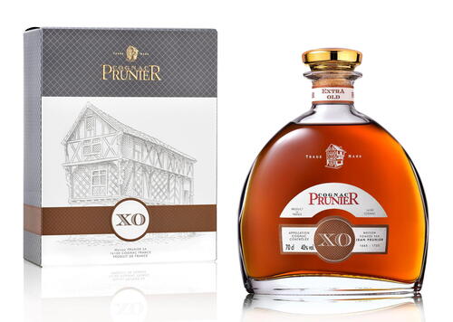 Prunier Cognac X.O decanter & box